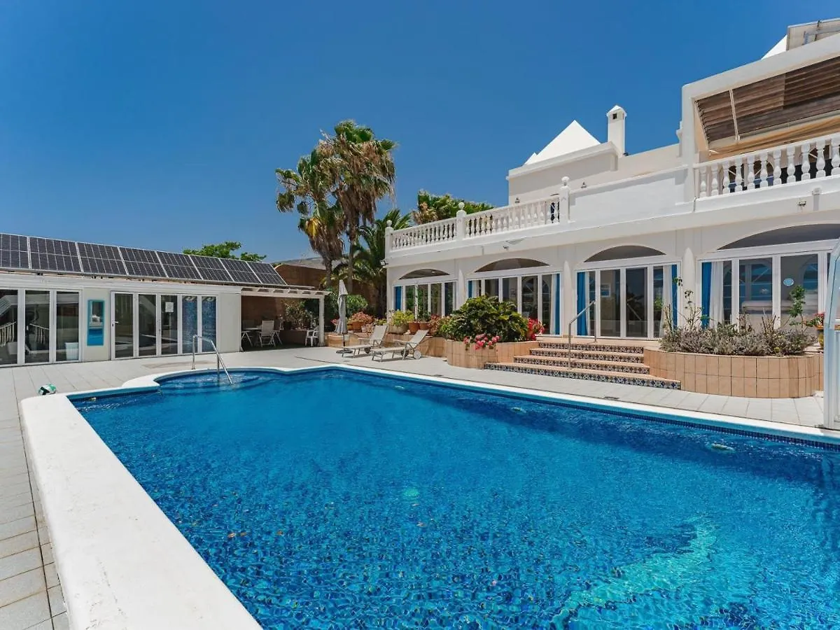Gorgeous Golf Villa Costa Adeje  0*, Costa Adeje (Tenerife)