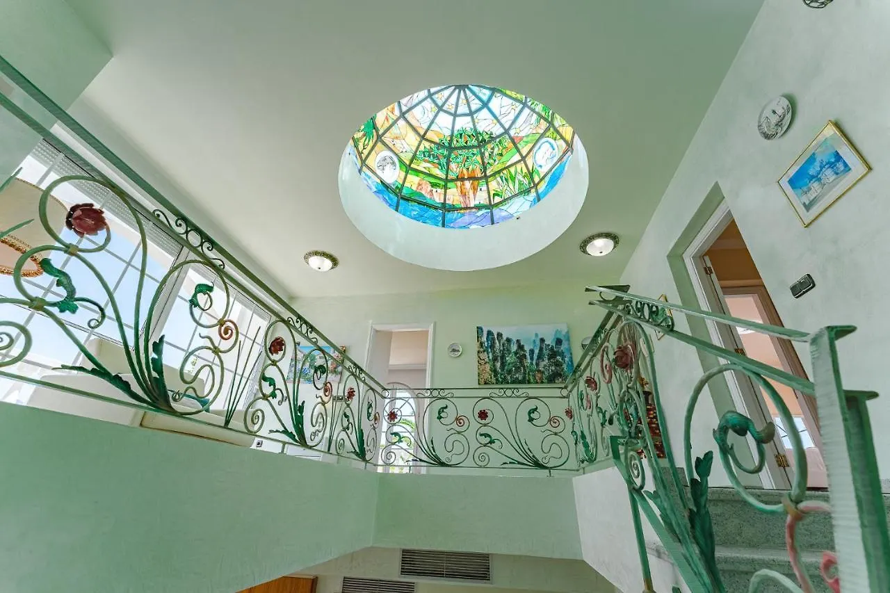 Gorgeous Golf Villa Costa Adeje