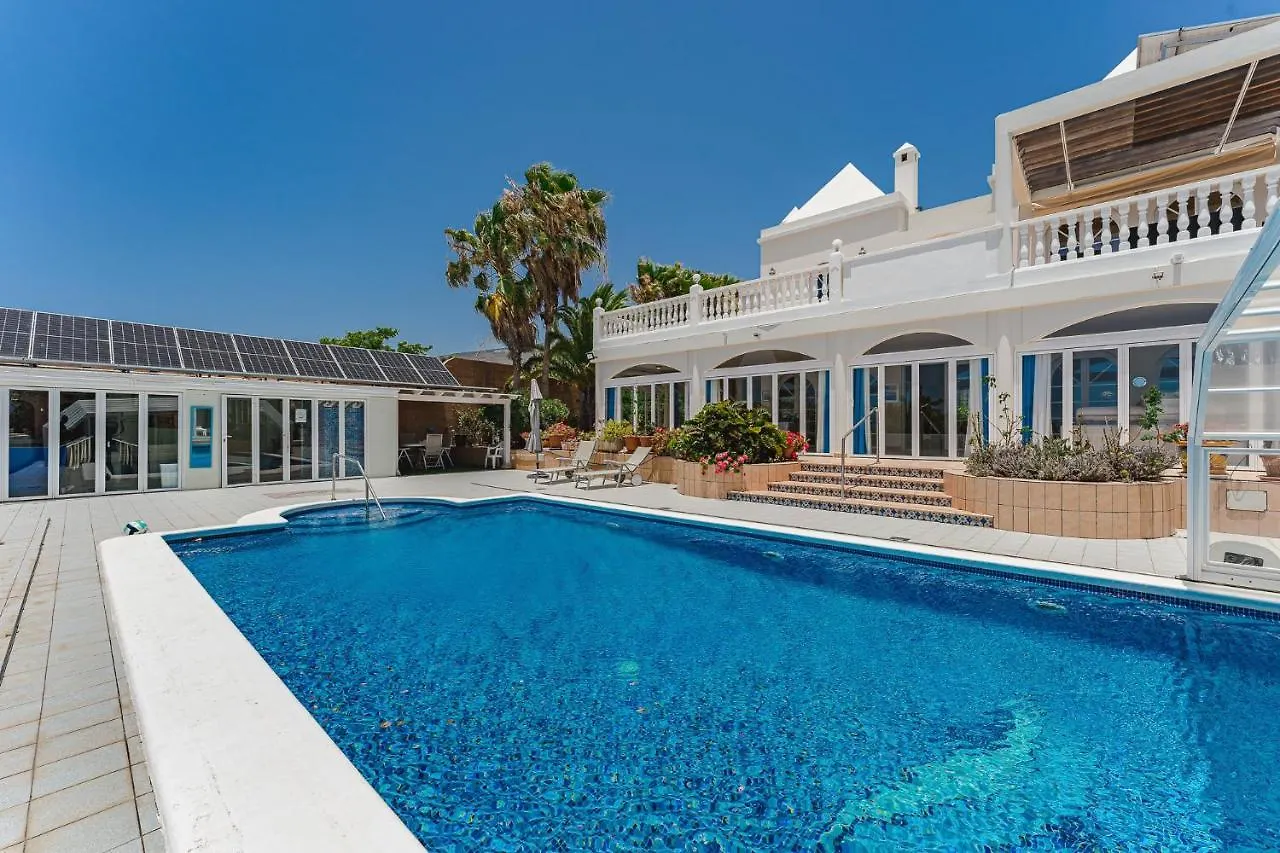 Gorgeous Golf Villa Costa Adeje  0*, Costa Adeje (Tenerife)